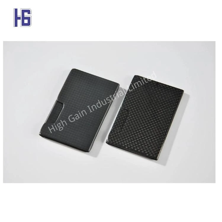 Clip card fibră de carbon